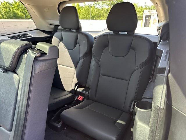 Certified 2023 Volvo XC90 B6 Plus w/ Protection Package Premier AWD/4WD image 13