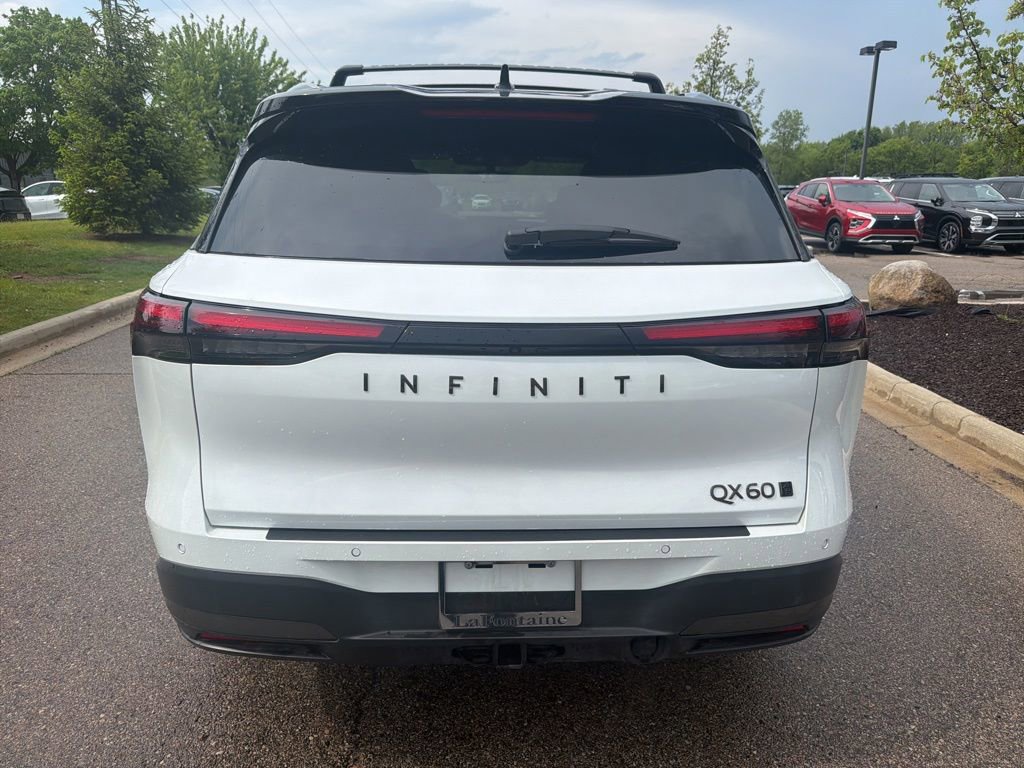Used 2026 INFINITI QX60 Autograph w/ Dark Cargo Package AWD/4WD image 4