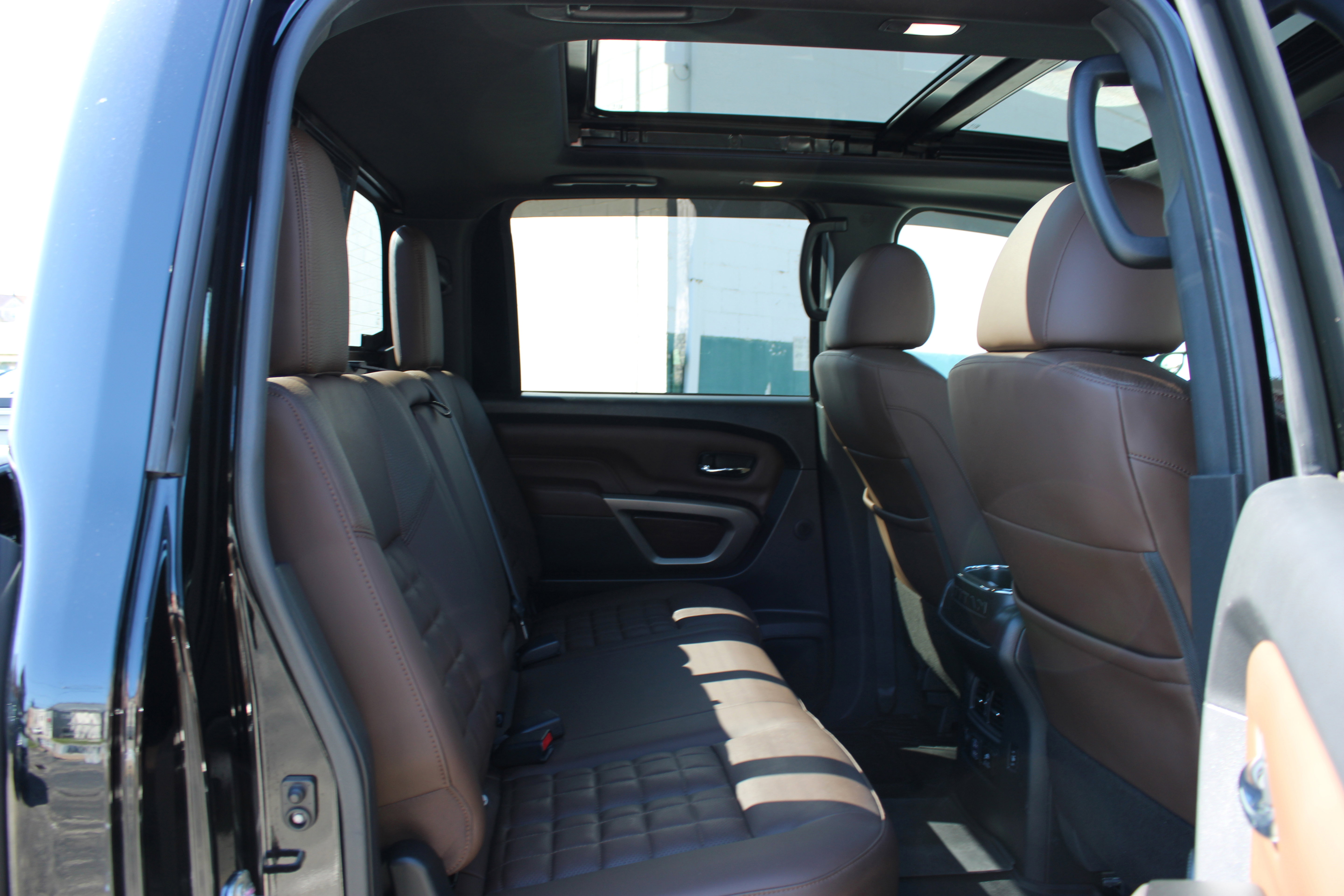 Certified 2023 Nissan Titan Platinum Reserve w/ Moonroof Package image 14