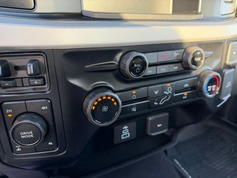 New 2025 Ford F350 XLT AWD/4WD image 17