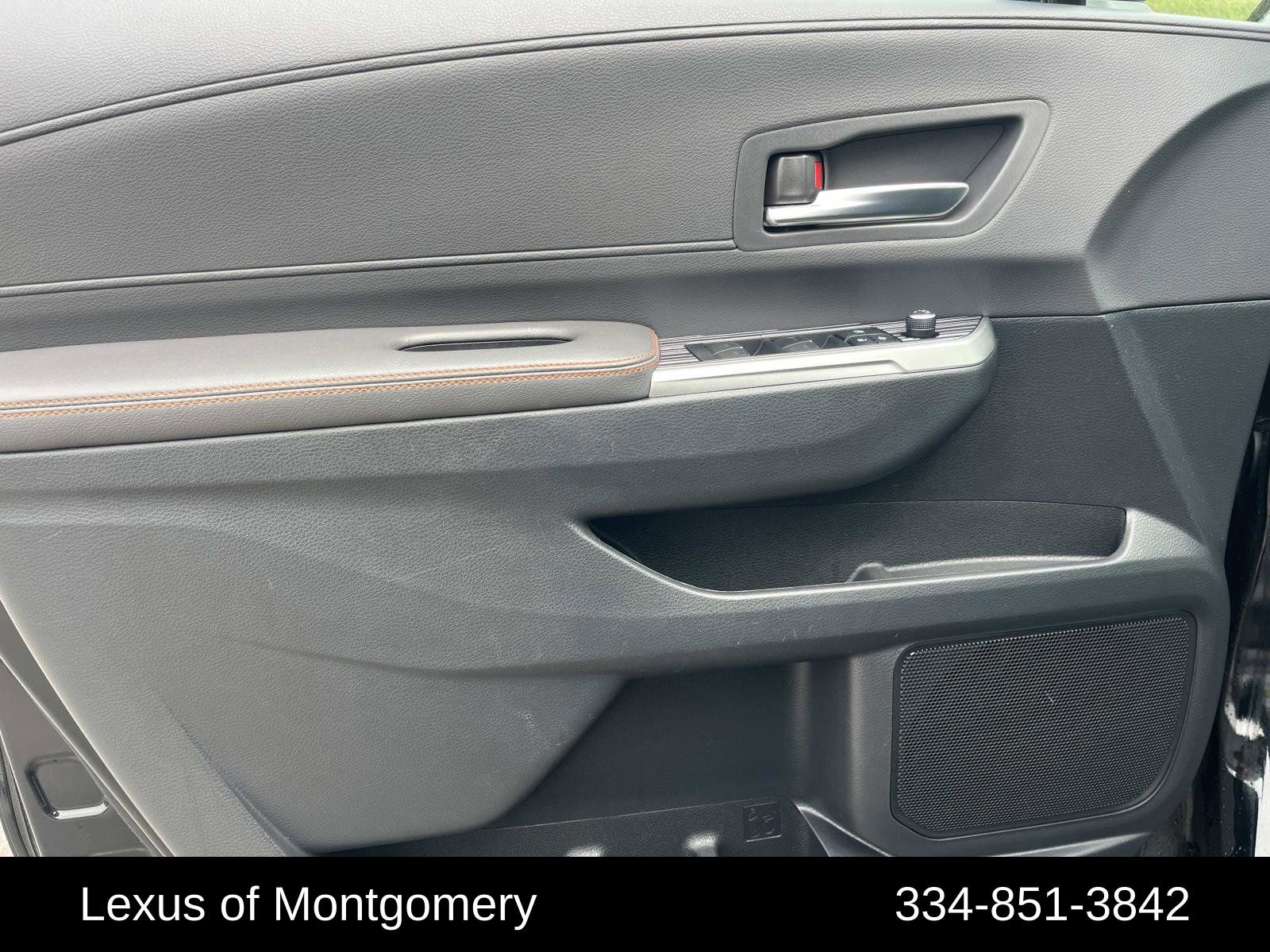 Used 2021 Toyota Sienna XSE image 17