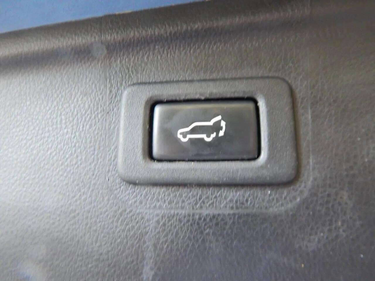 Used 2019 Subaru Outback 2.5i Premium image 43