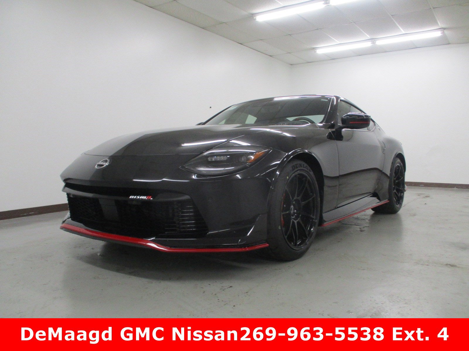 New 2024 Nissan Z NISMO w/ Floor Mat Package image 1