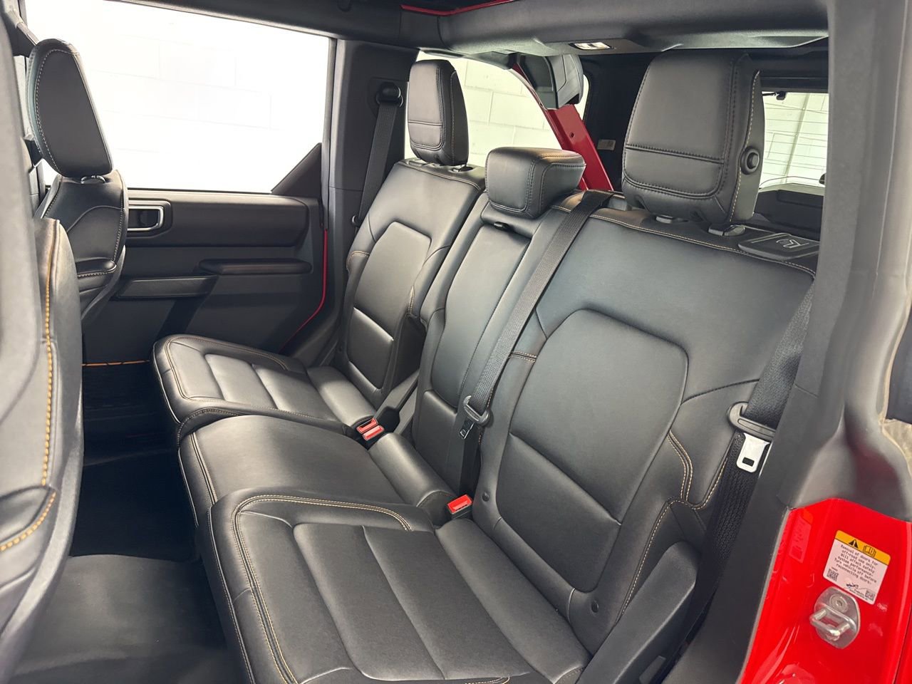 Used 2024 Ford Bronco Badlands w/ Sasquatch Package image 38