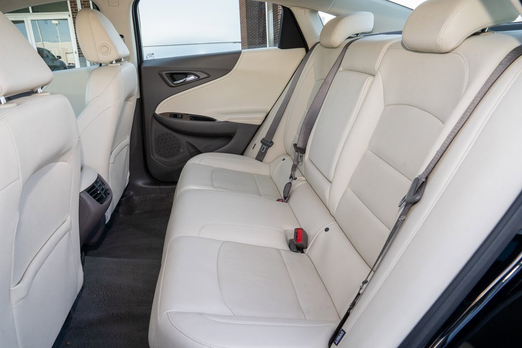 Used 2024 Chevrolet Malibu LT image 14