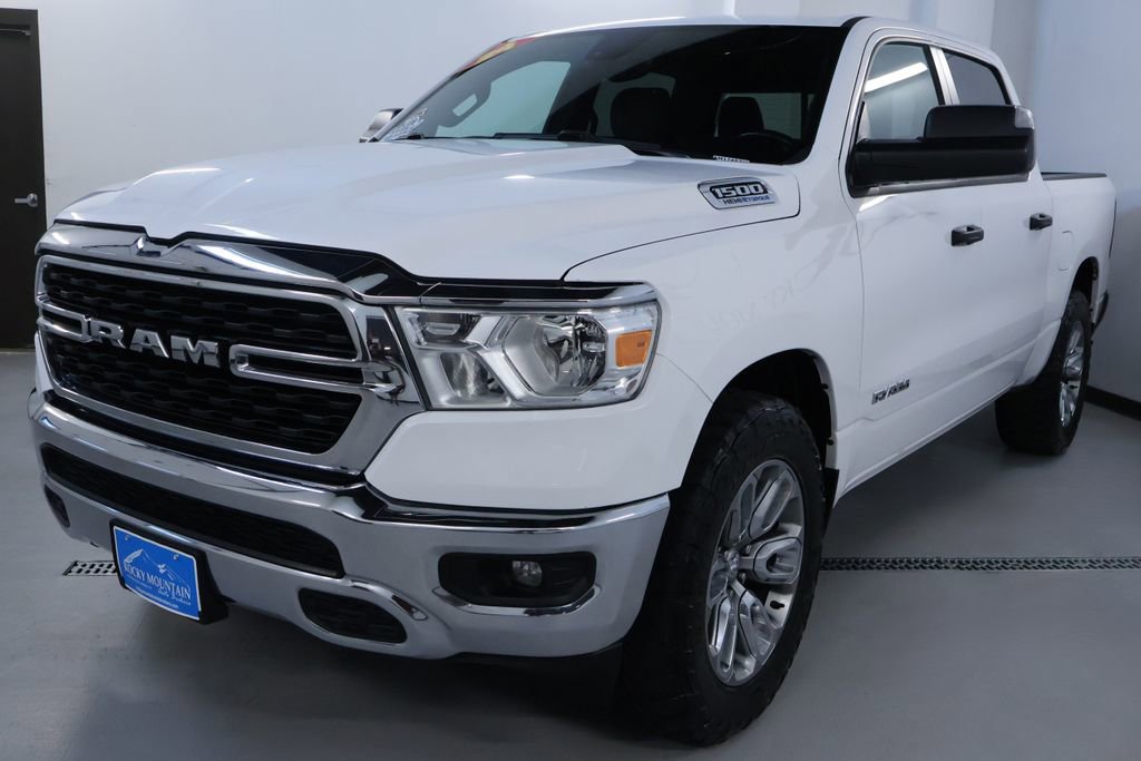 Used 2024 RAM 1500 Big Horn w/ Trailer Tow Group image 3
