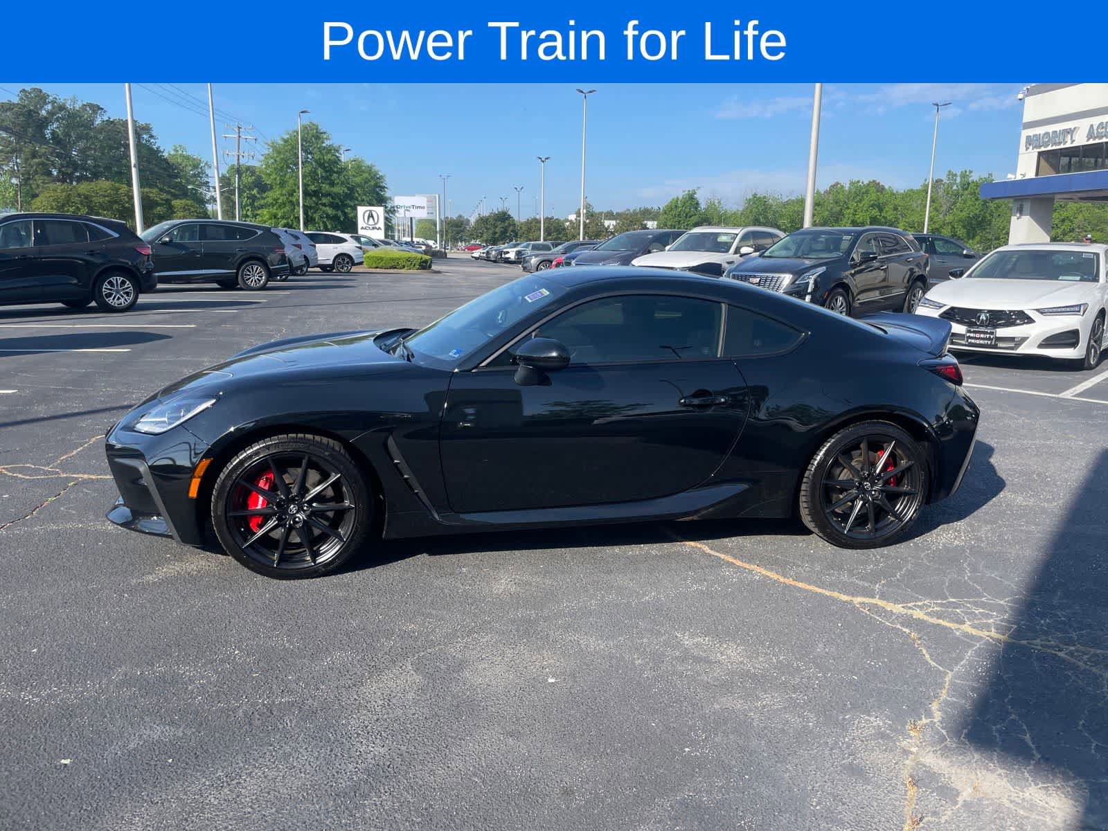 Used 2025 Toyota GR86 Premium w/ Performance Package image 2