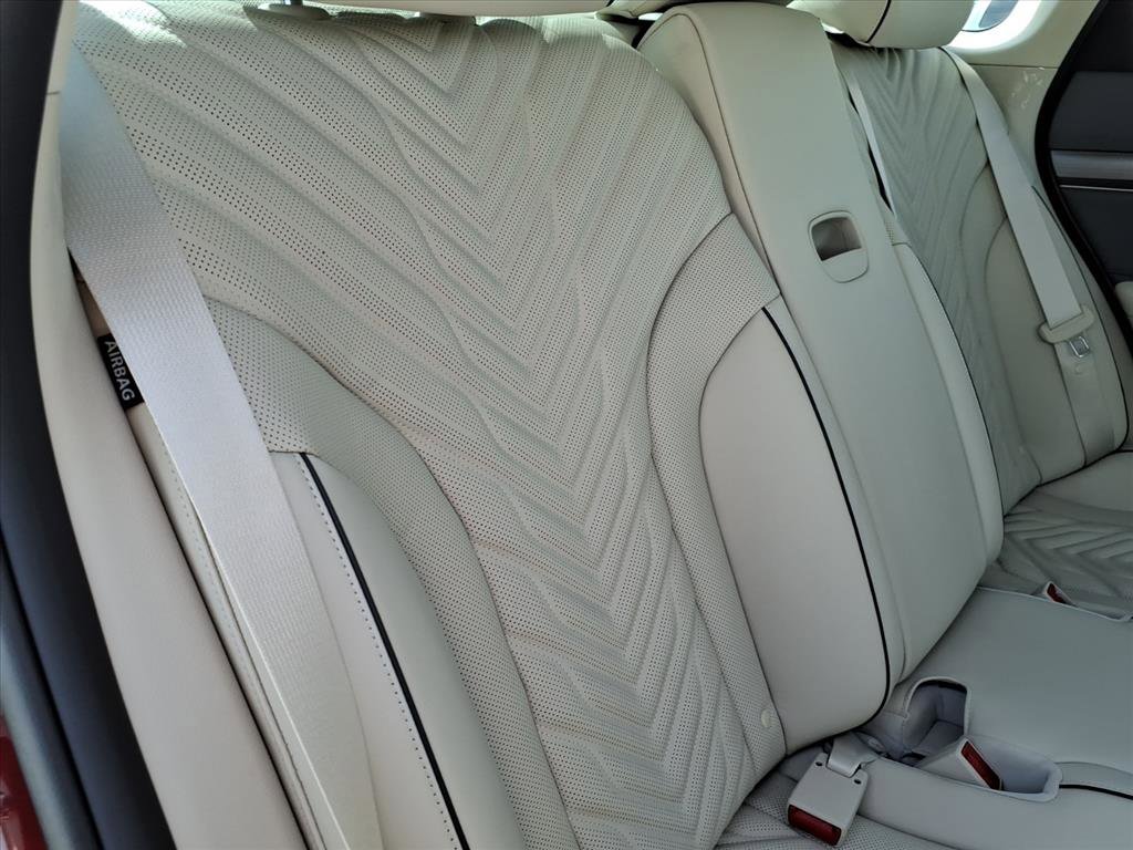 Certified 2026 Genesis G80 2.5T Sport Prestige image 15