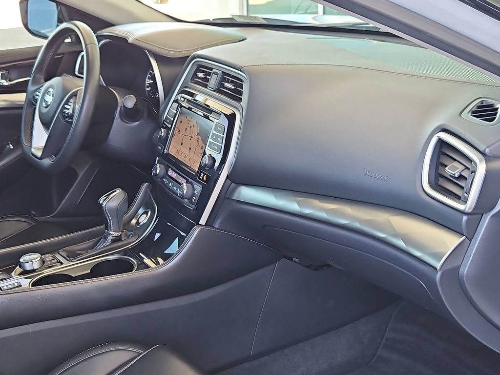 Used 2022 Nissan Maxima SV w/ Floor Mat Group FWD image 25