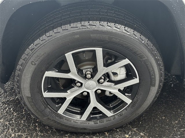 Certified 2024 Jeep Grand Cherokee Limited image 10