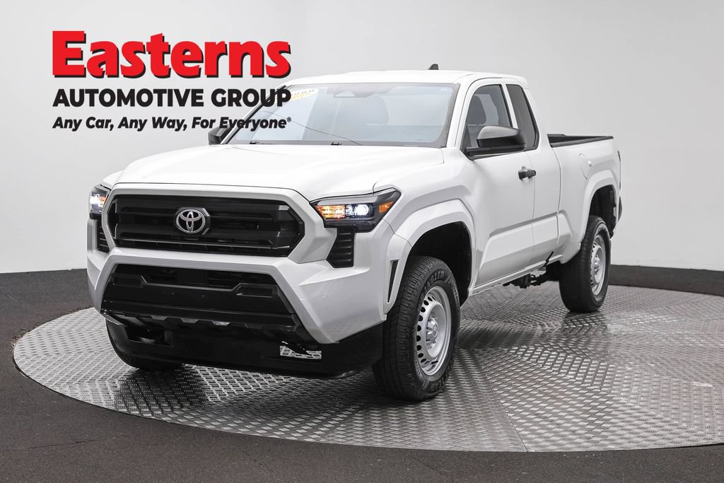 Used 2025 Toyota Tacoma SR