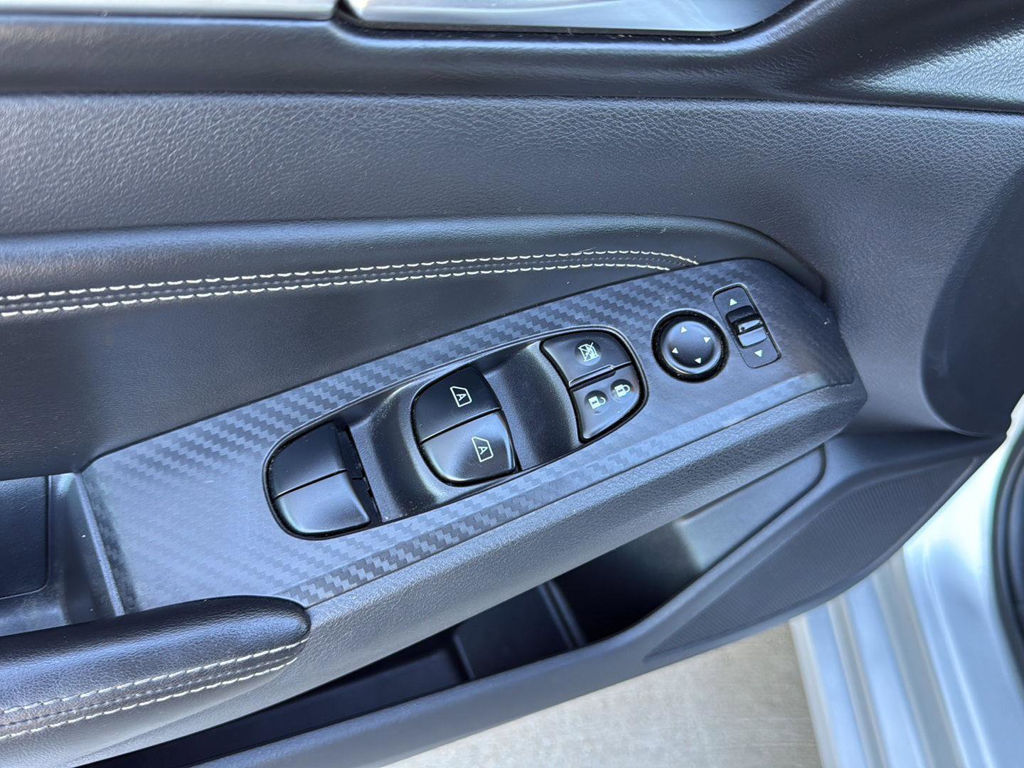 Used 2019 Nissan Altima 2.5 SV image 14