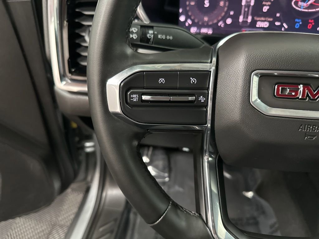 Used 2024 GMC Canyon Elevation w/ Elevation Premium Package image 15