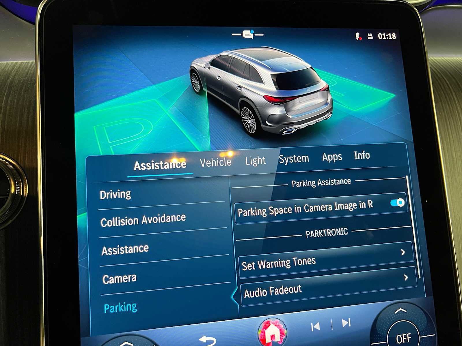 Used 2026 Mercedes-Benz GLC 300 4MATIC image 35