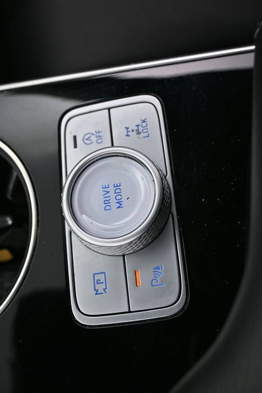 Used 2025 Genesis GV80 2.5T Standard AWD/4WD image 27