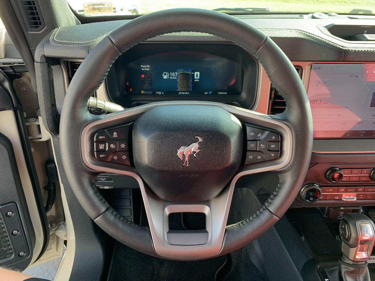 Used 2025 Ford Bronco Outer Banks w/ Sasquatch Package image 34