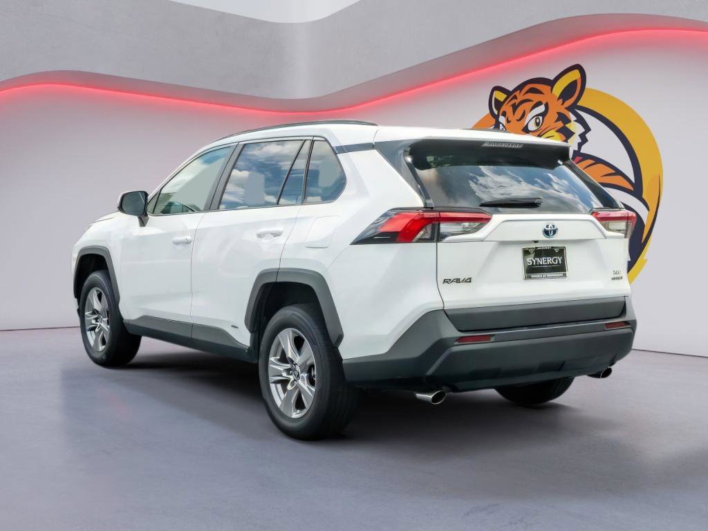 Used 2023 Toyota RAV4 XLE w/ XLE Grade Weather Package AWD/4WD image 7