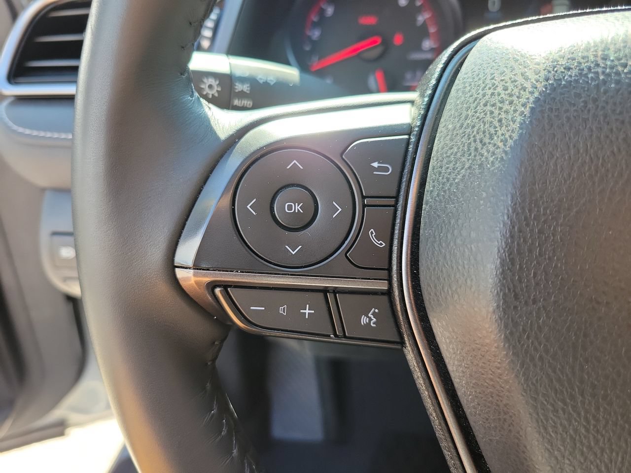 Used 2024 Toyota Camry XSE w/ Driver Assist Package FWD image 19