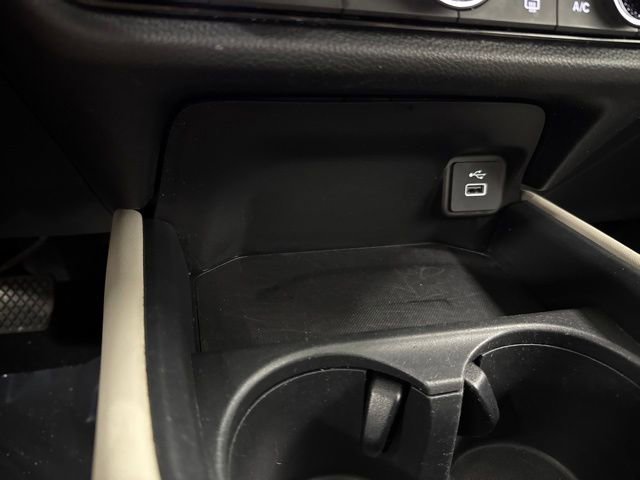 Used 2024 Honda HR-V LX image 37