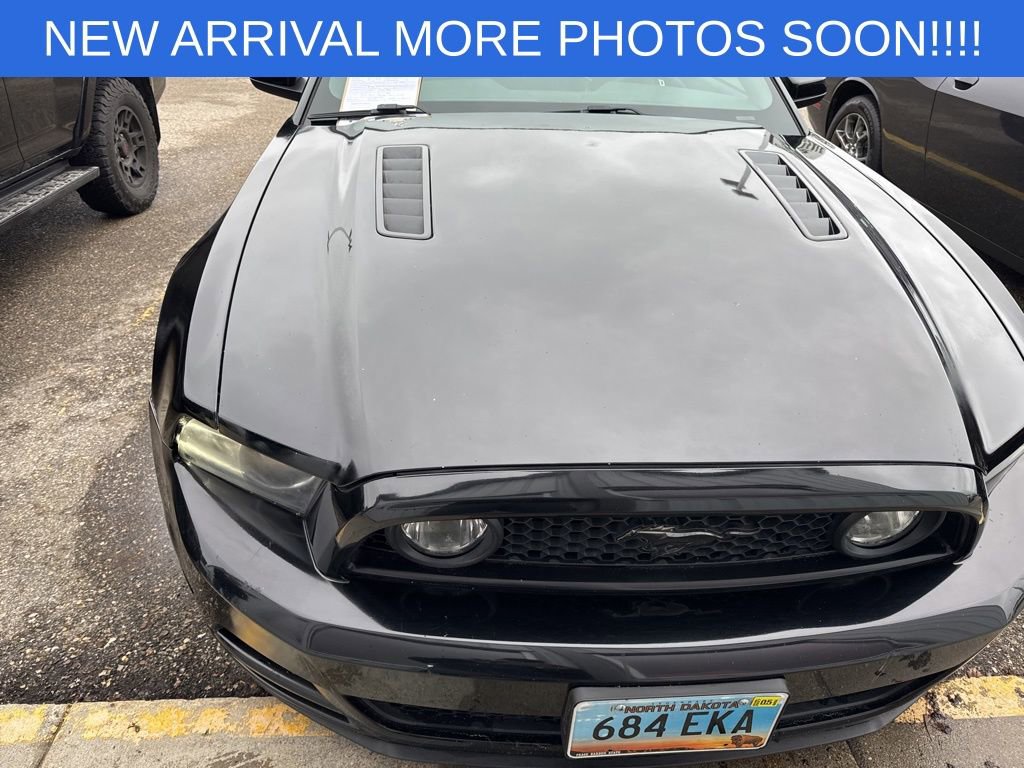 Used 2014 Ford Mustang GT w/ Equipment Group 301A RWD image 2