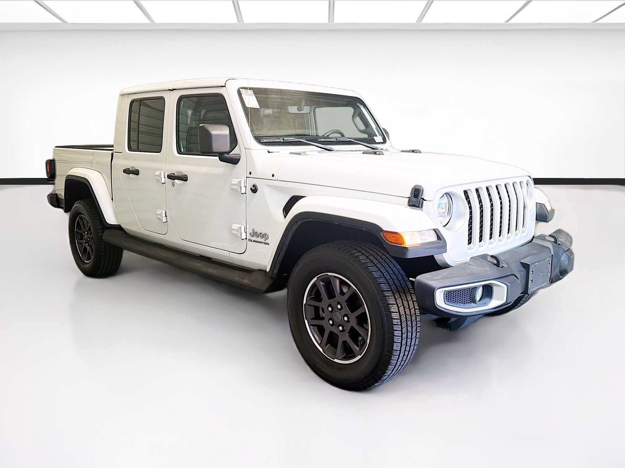 Used 2022 Jeep Gladiator Overland w/ Popular Equipment Package AWD/4WD image 3