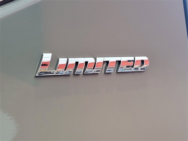 New 2025 Toyota Tundra Limited image 5