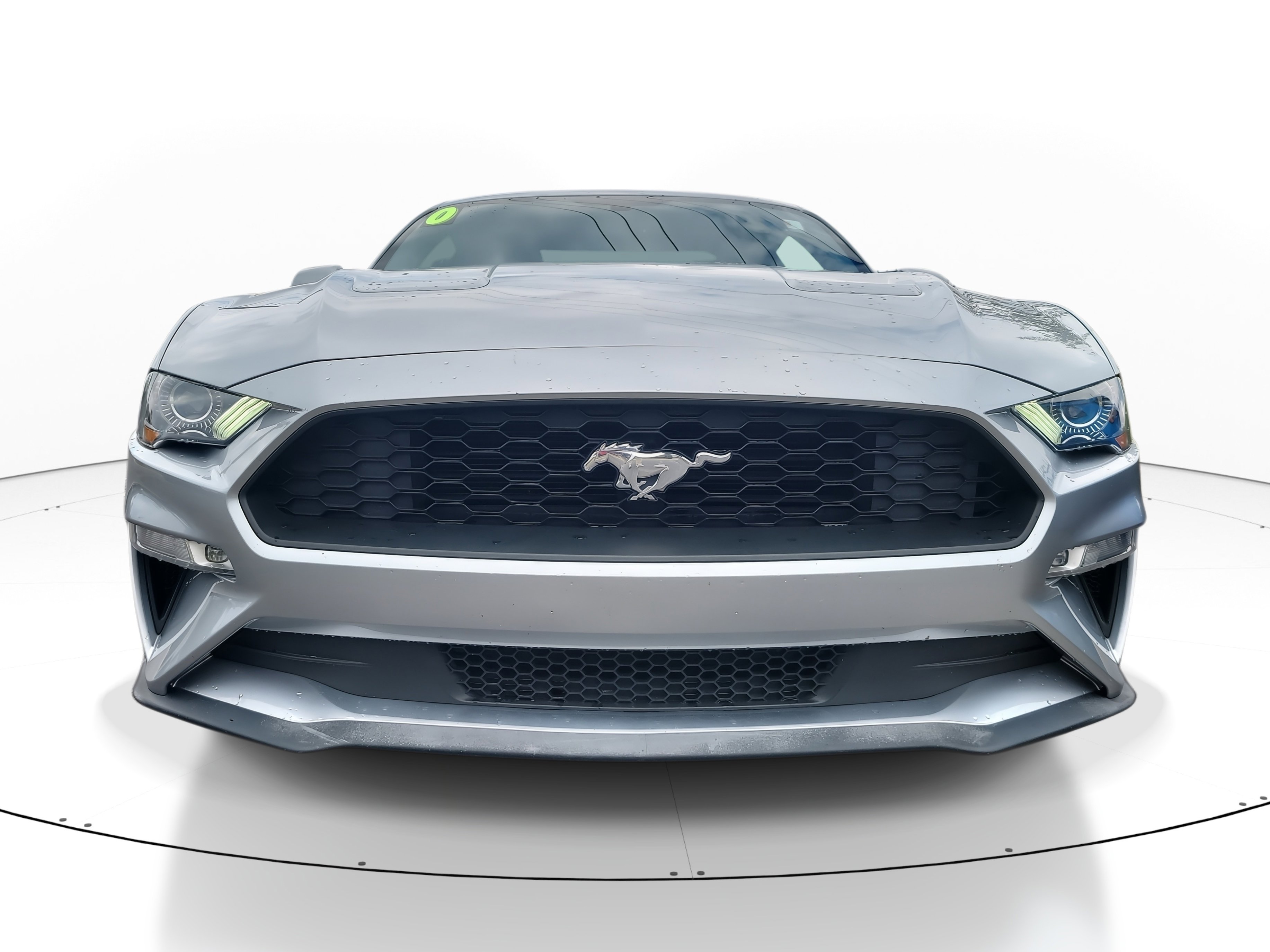 Used 2020 Ford Mustang Premium image 2