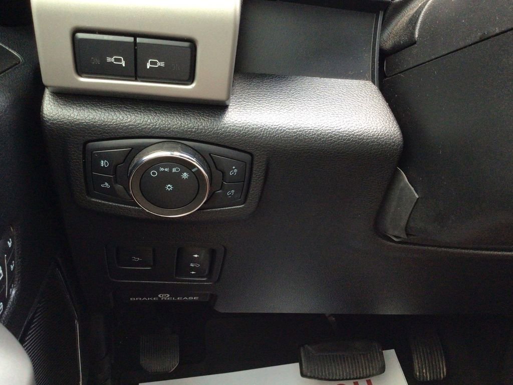 Used 2021 Ford F250 Lariat image 18