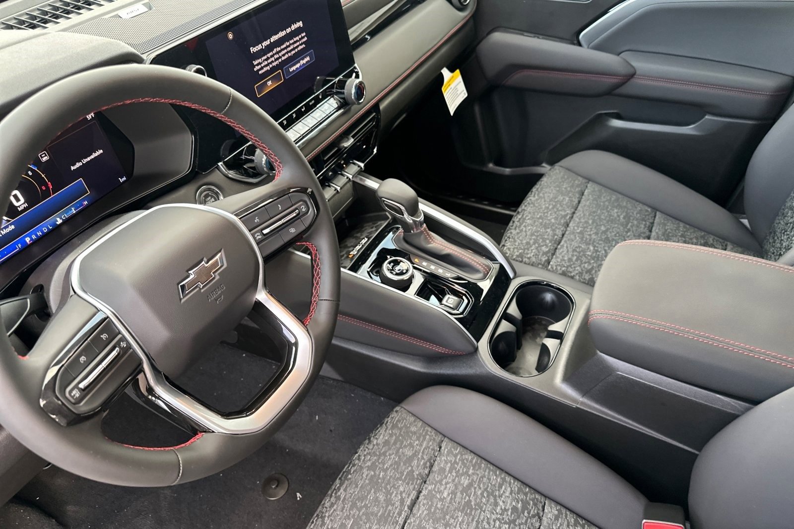 New 2025 Chevrolet Colorado Z71 w/ Midnight Edition image 10