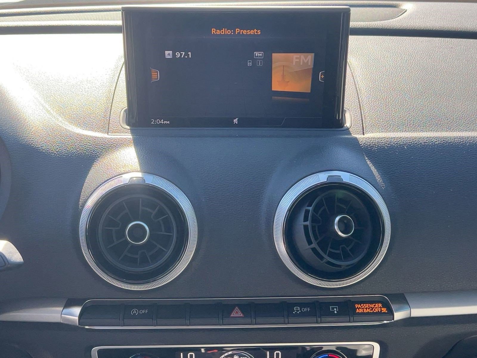 Used 2017 Audi A3 2.0T Premium image 23