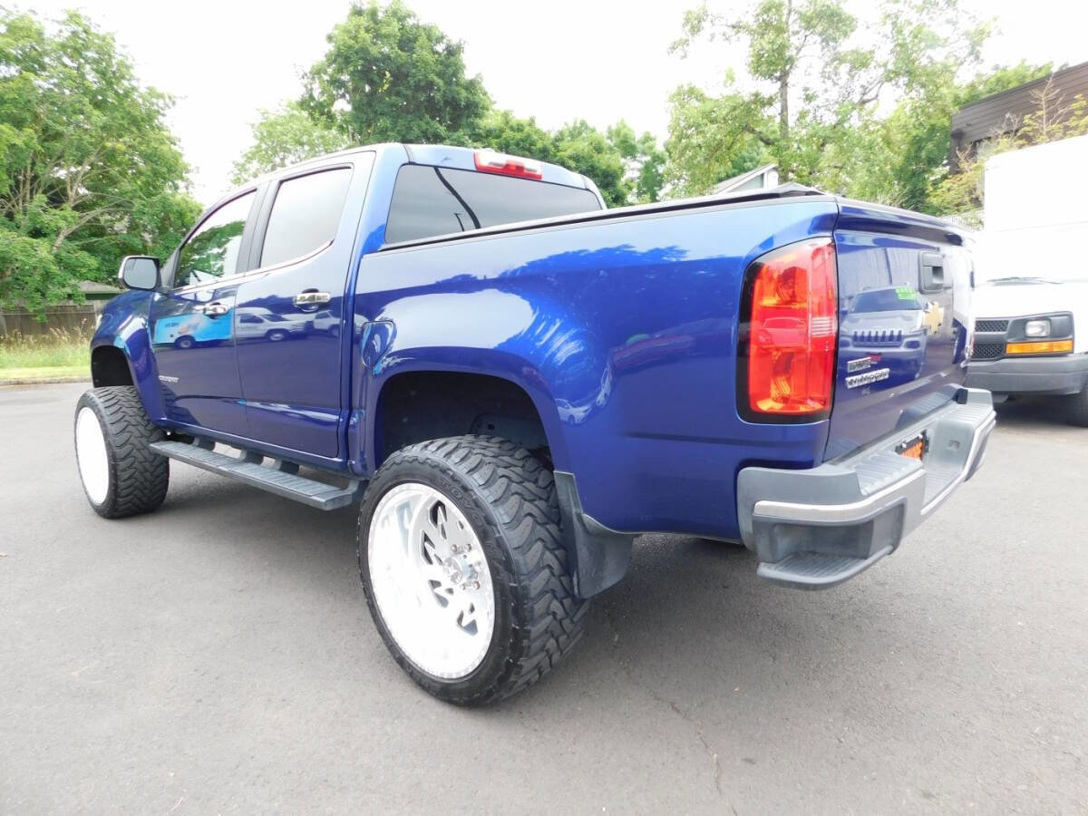 Used 2015 Chevrolet Colorado LT w/ Luxury Package RWD image 3