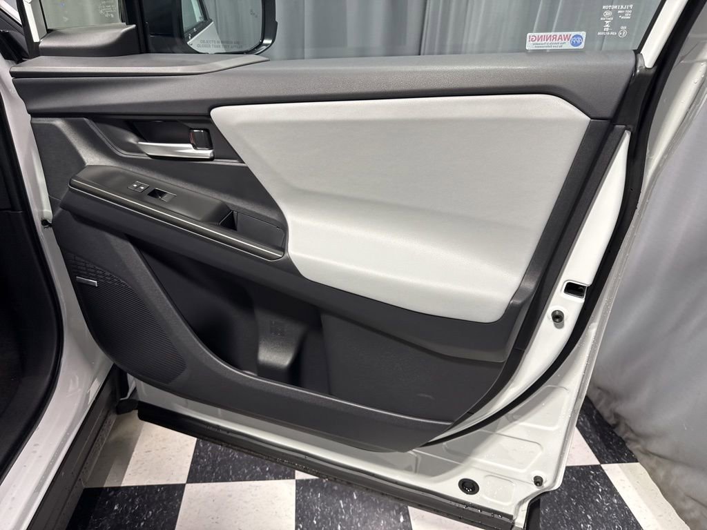 New 2026 Subaru Solterra AWD/4WD image 14
