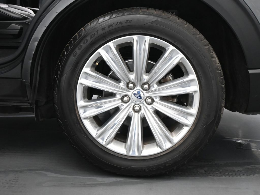 Certified 2020 Ford Explorer Limited image 24