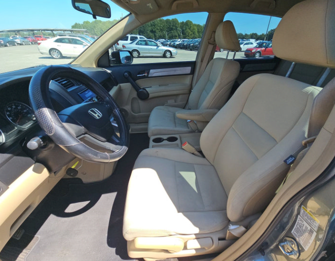 Used 2011 Honda CR-V LX image 10
