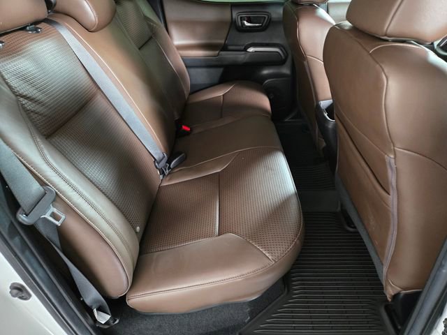 Used 2023 Toyota Tacoma Limited image 19