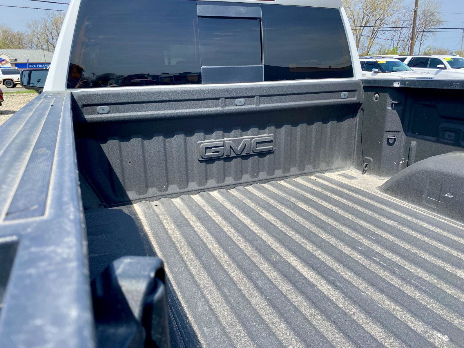 Used 2020 GMC Sierra 1500 SLT w/ SLT Premium Plus Package image 11