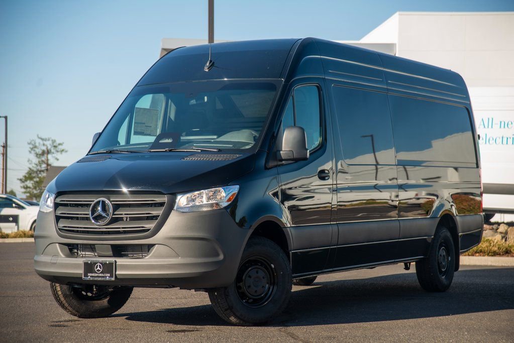 New 2025 Mercedes-Benz Sprinter 2500