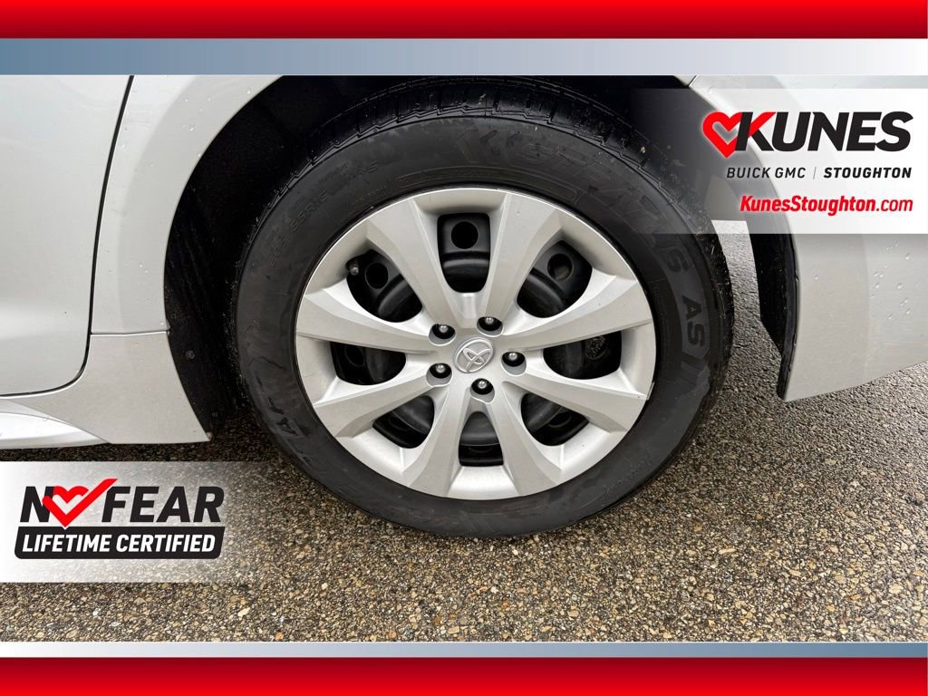 Used 2023 Toyota Corolla LE image 17