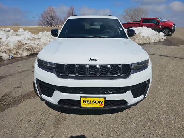 New 2026 Jeep Grand Cherokee Altitude AWD/4WD image 8