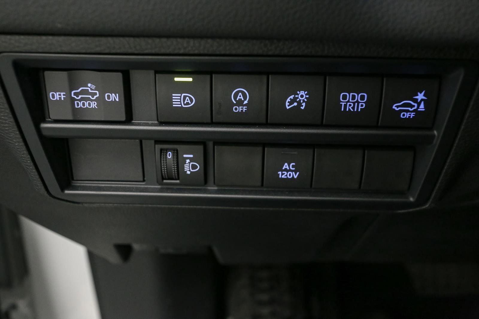 Used 2022 Toyota Tundra Limited image 35