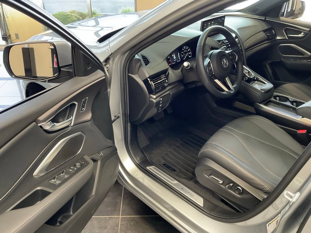 Certified 2025 Acura RDX SH-AWD image 10