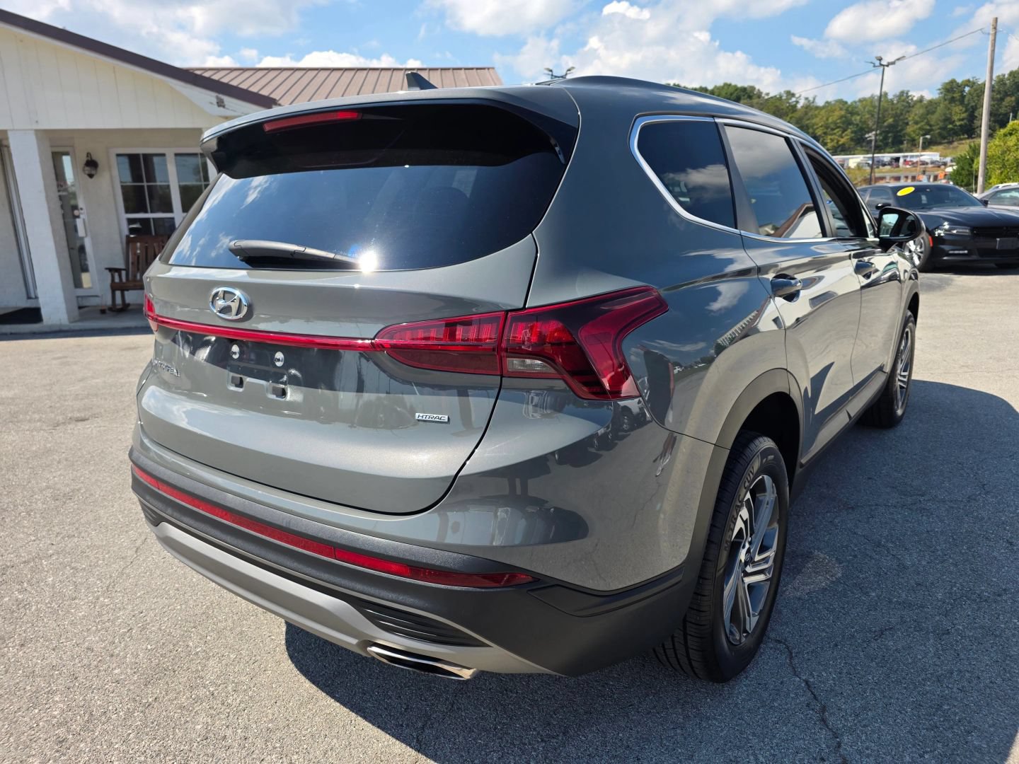 Used 2023 Hyundai Santa Fe SE AWD/4WD image 5
