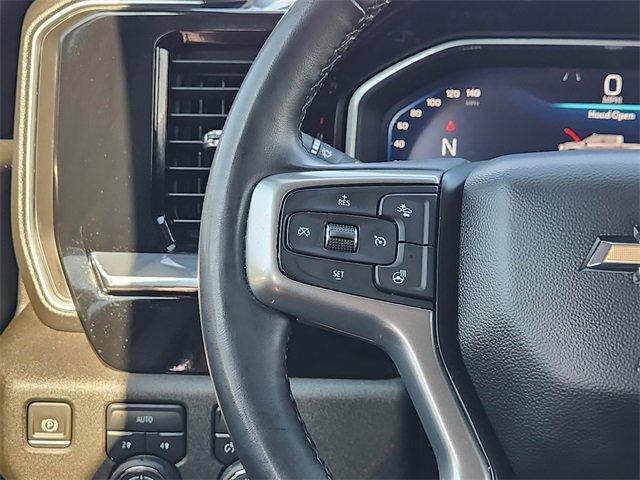 Used 2023 Chevrolet Silverado 1500 LT image 28
