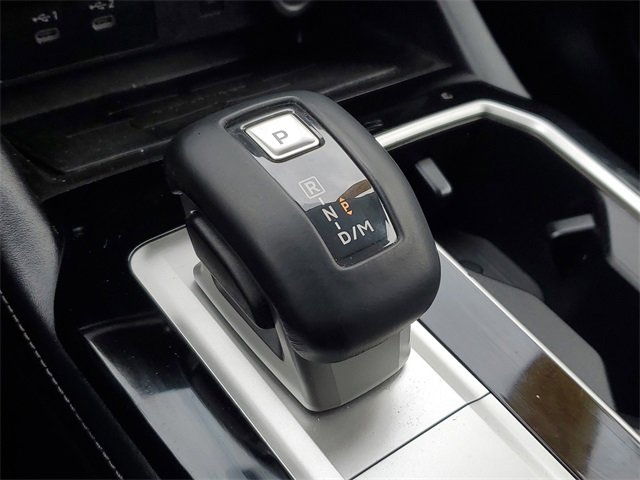 Used 2025 Mitsubishi Outlander SE image 34