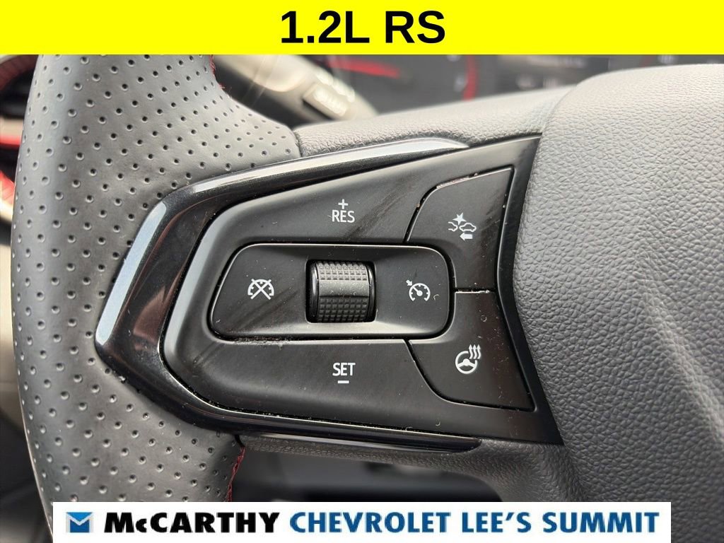 Used 2025 Chevrolet Trax RS w/ Driver Confidence Package FWD image 18