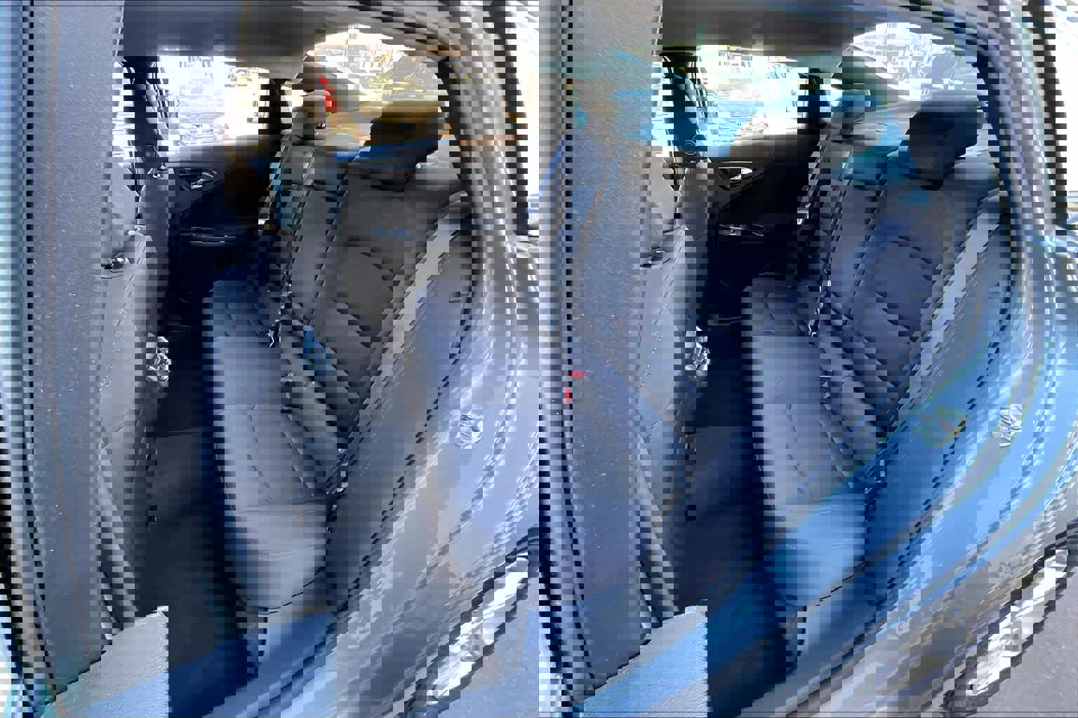 Used 2023 Chevrolet Malibu LT image 18