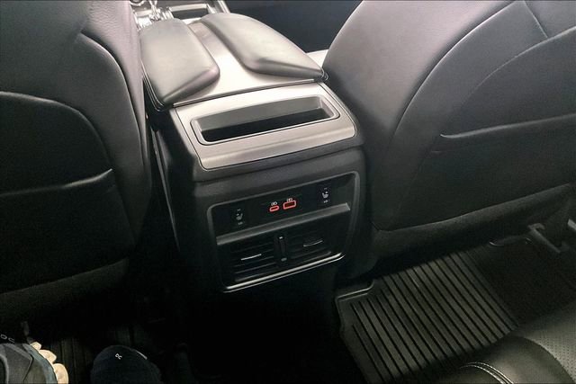 Used 2024 Nissan Murano SL image 10