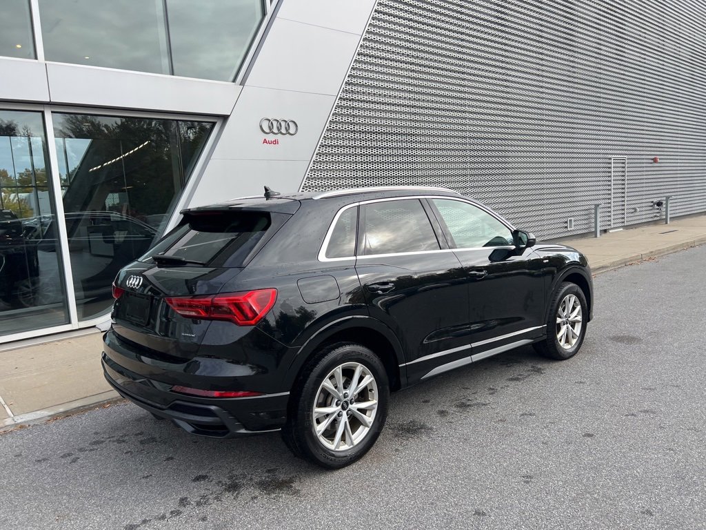 Used 2022 Audi Q3 2.0T Premium Plus w/ Premium Plus Package image 21