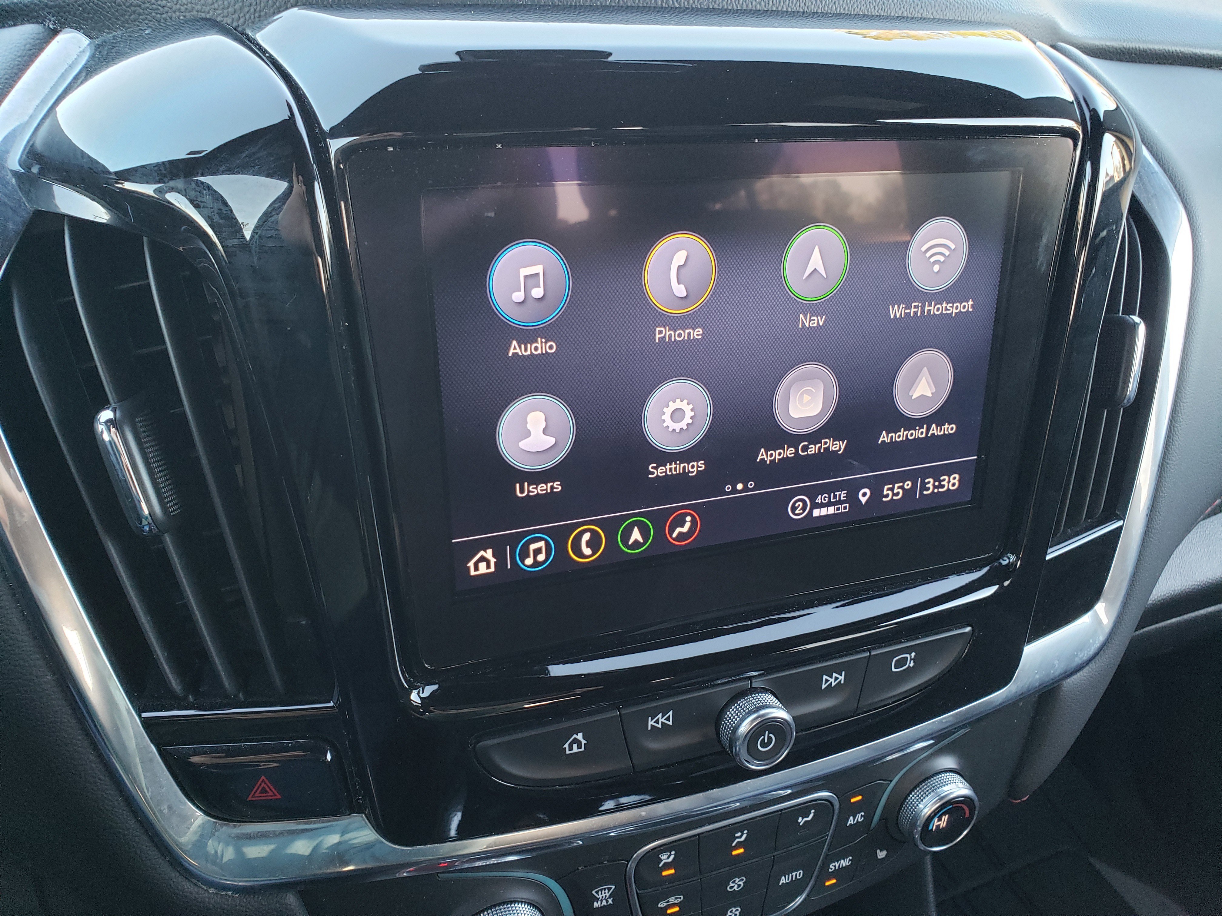 Used 2023 Chevrolet Traverse RS w/ LPO, Floor Liner Package image 21