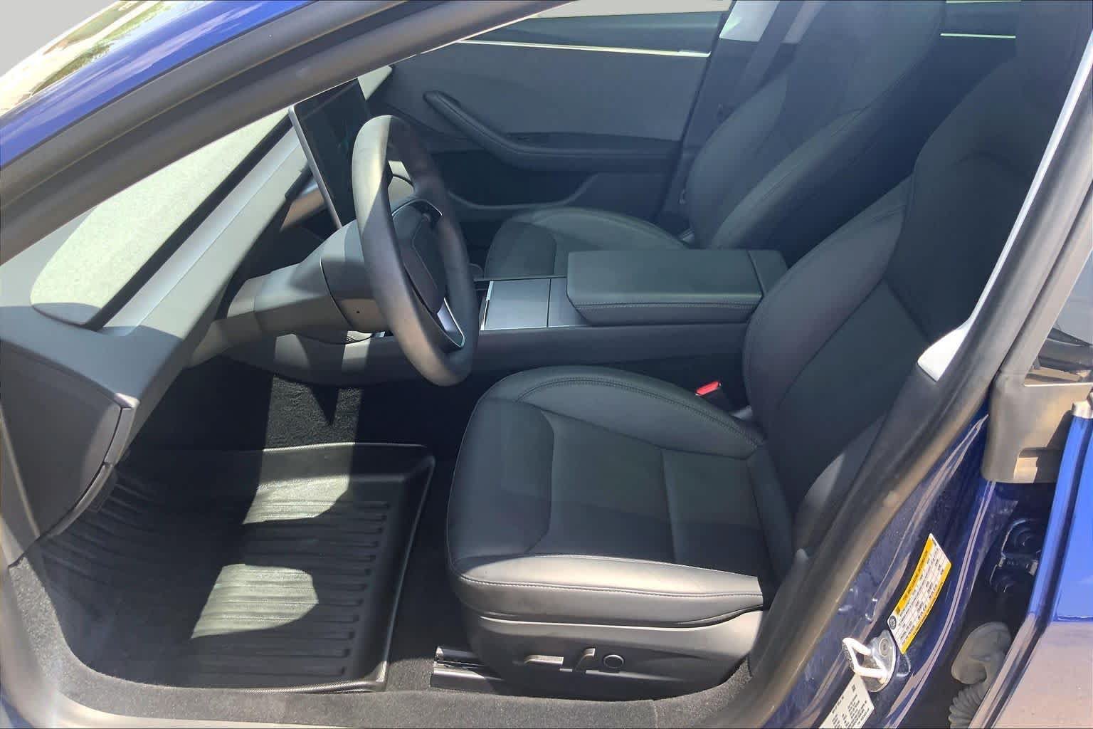 Used 2025 Tesla Model 3 Long Range RWD image 7